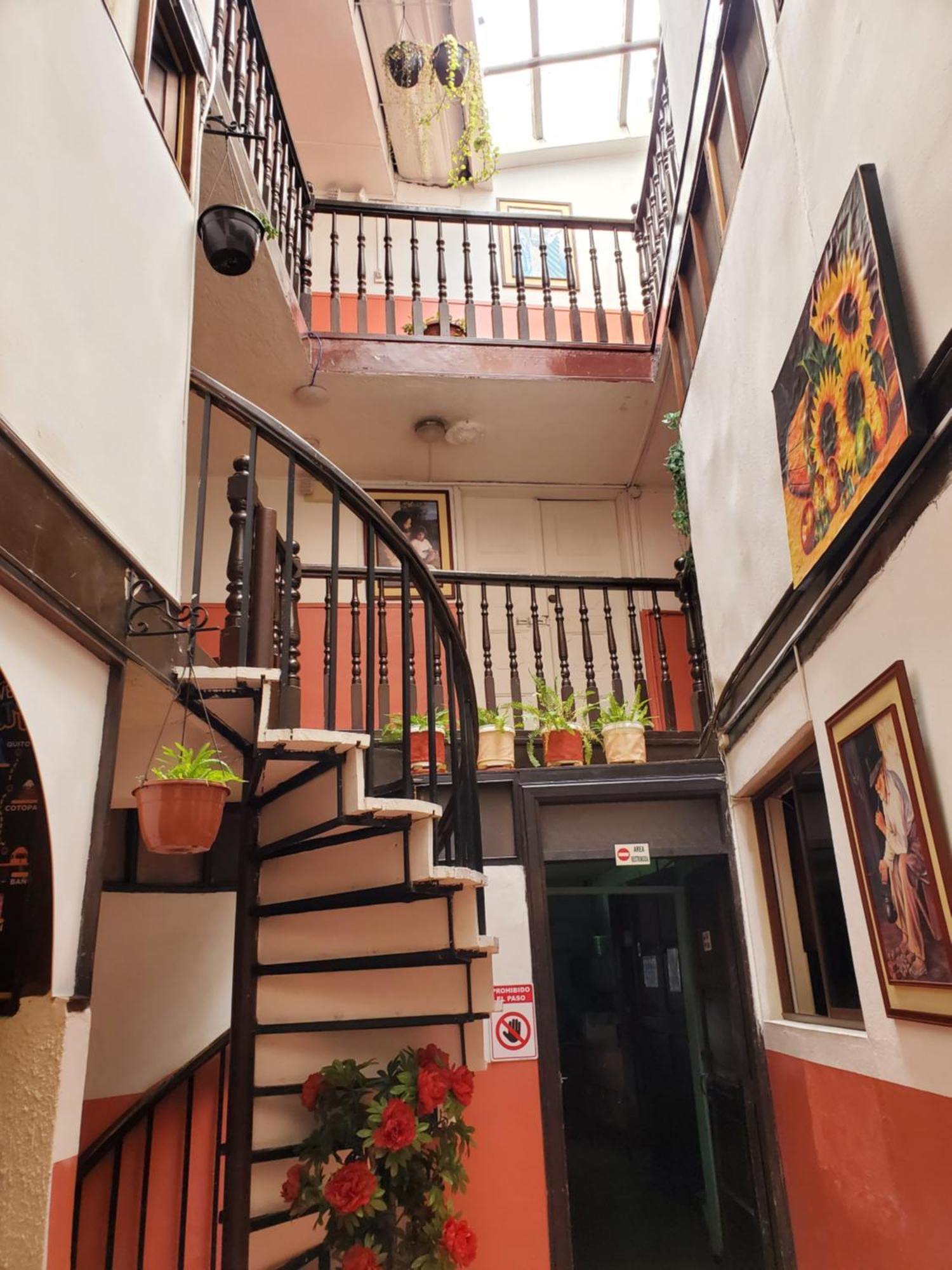 Hostal Juana De Arco Quito Bilik gambar